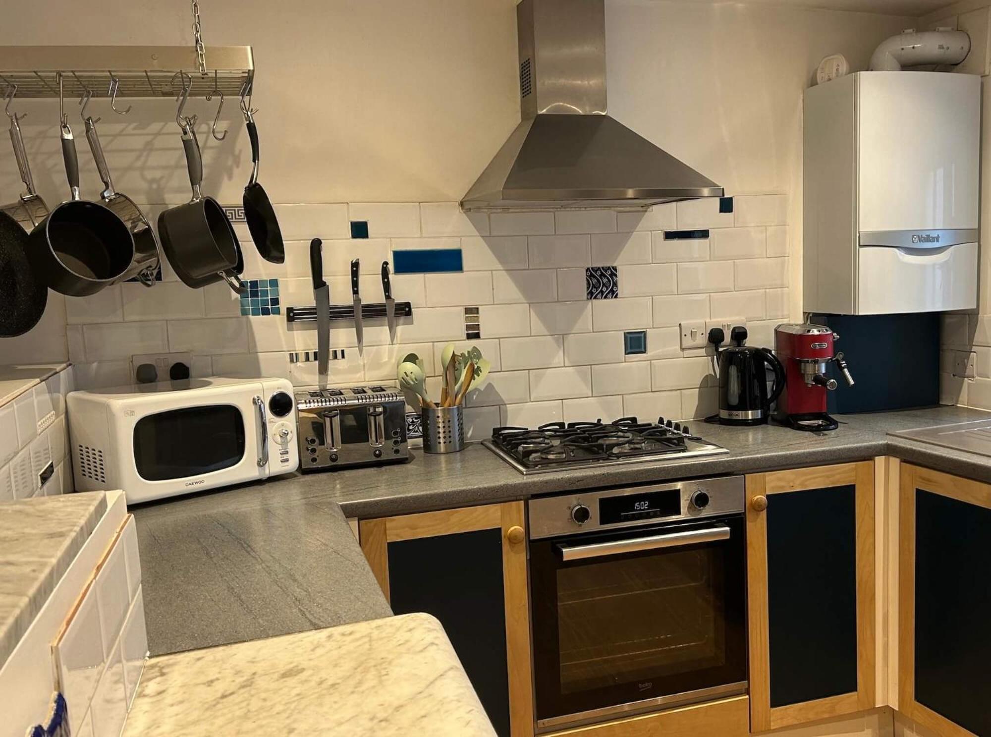 3 Bed Georgian Grade II Listed Townhouse Close To Tunnel Beaches Ilfracombe Kültér fotó